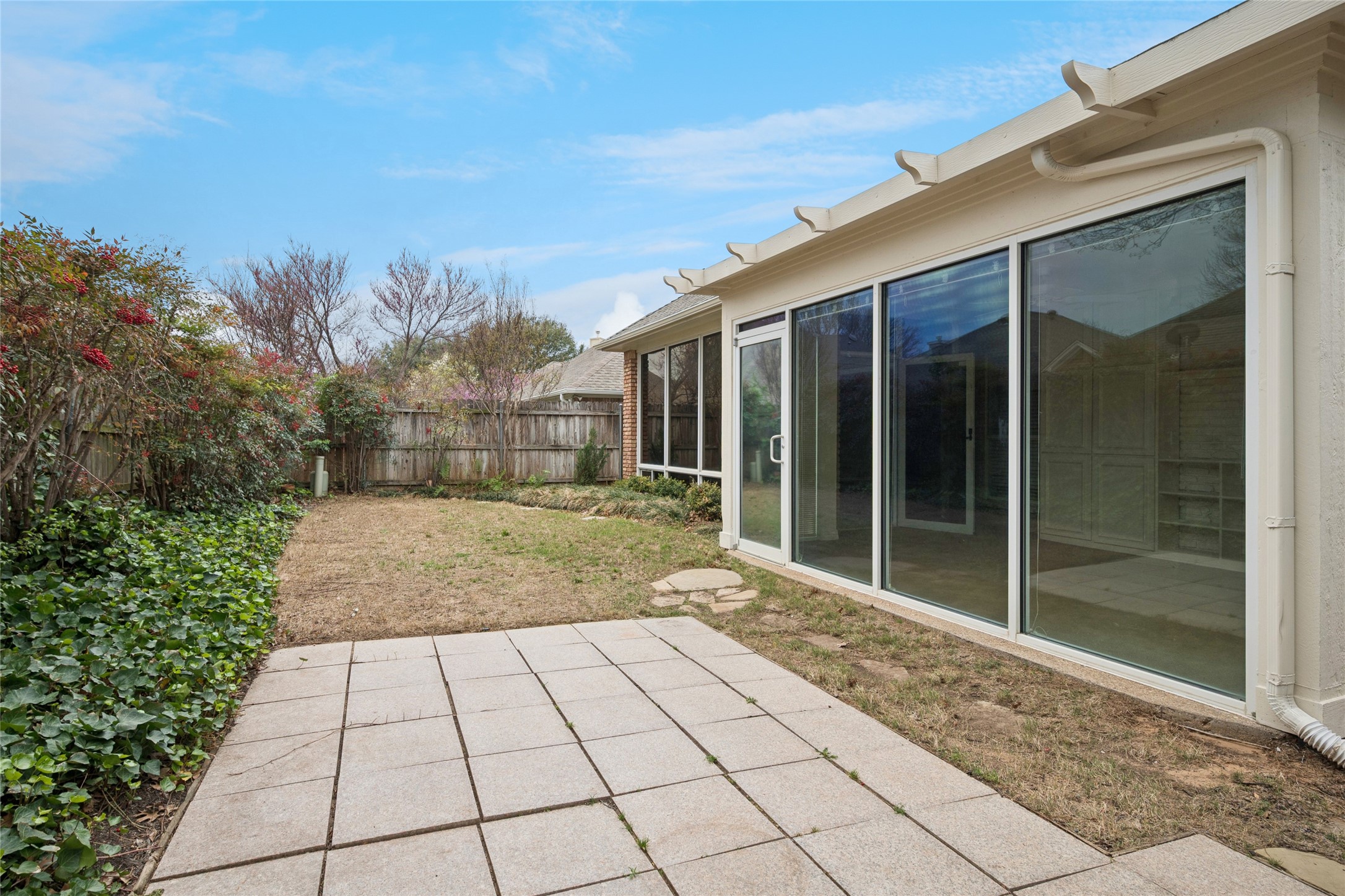 3216 Village Oak Drive Arlington TX 76017