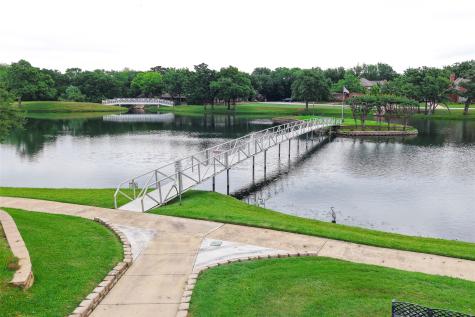 3216 Village Oak Drive Arlington TX 76017