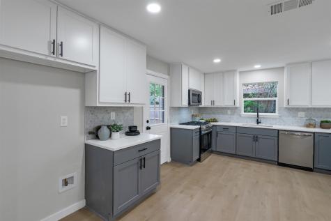 4815 Kelman Street Dallas TX 75214