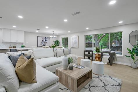 4815 Kelman Street Dallas TX 75214