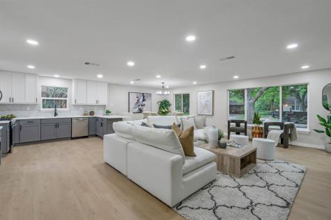 4815 Kelman Street Dallas TX 75214