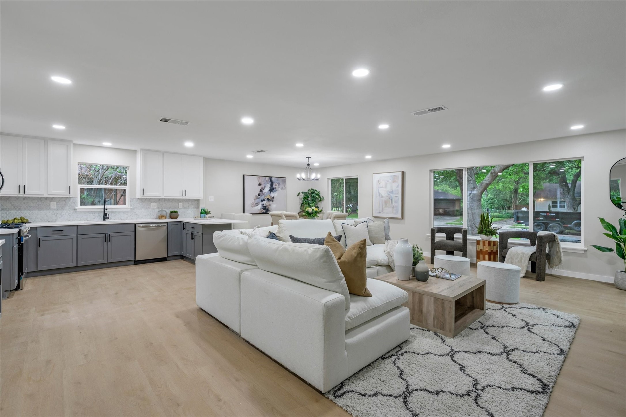 4815 Kelman Street Dallas TX 75214