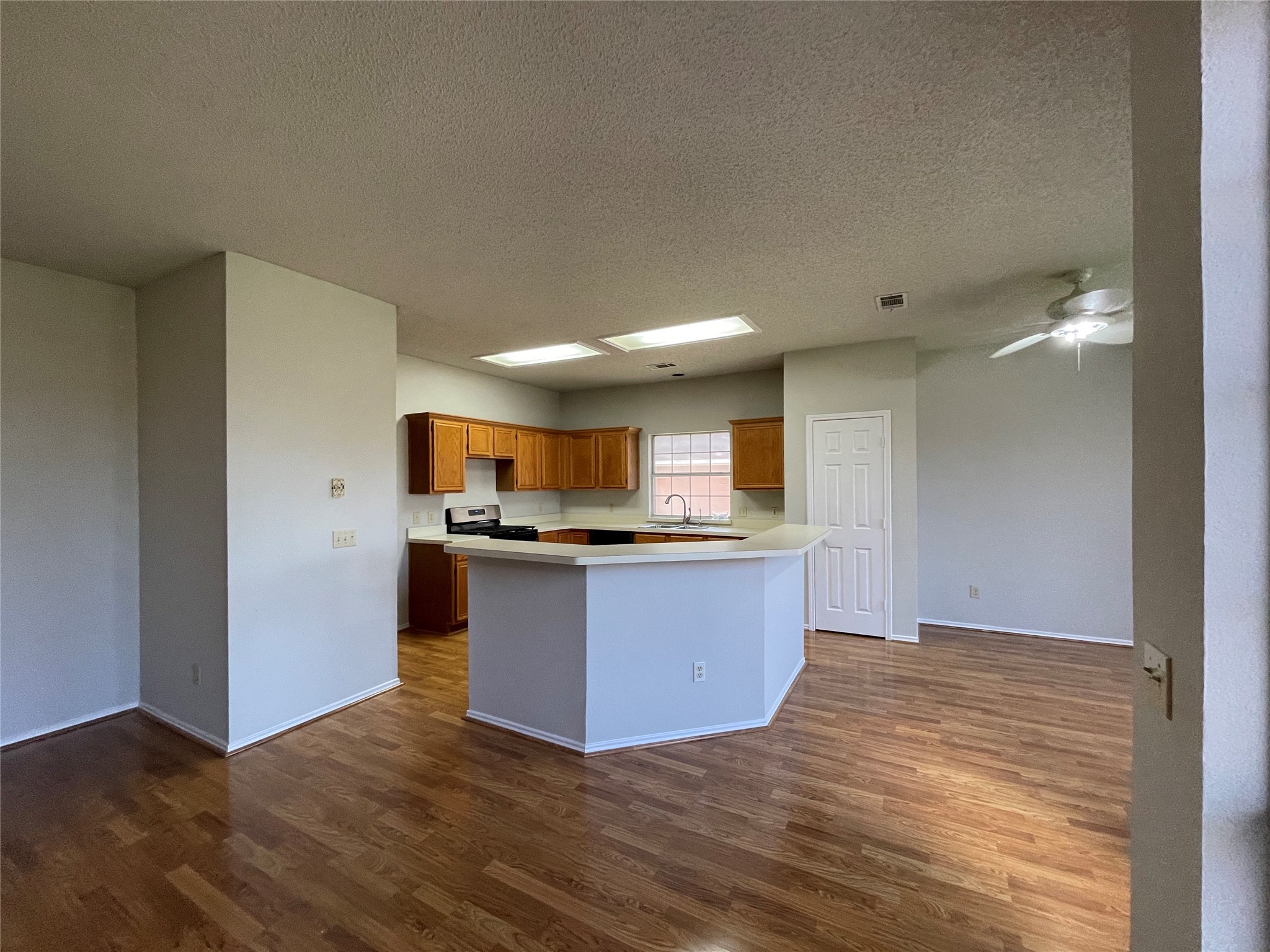 1201 Case Drive Mesquite TX 75181