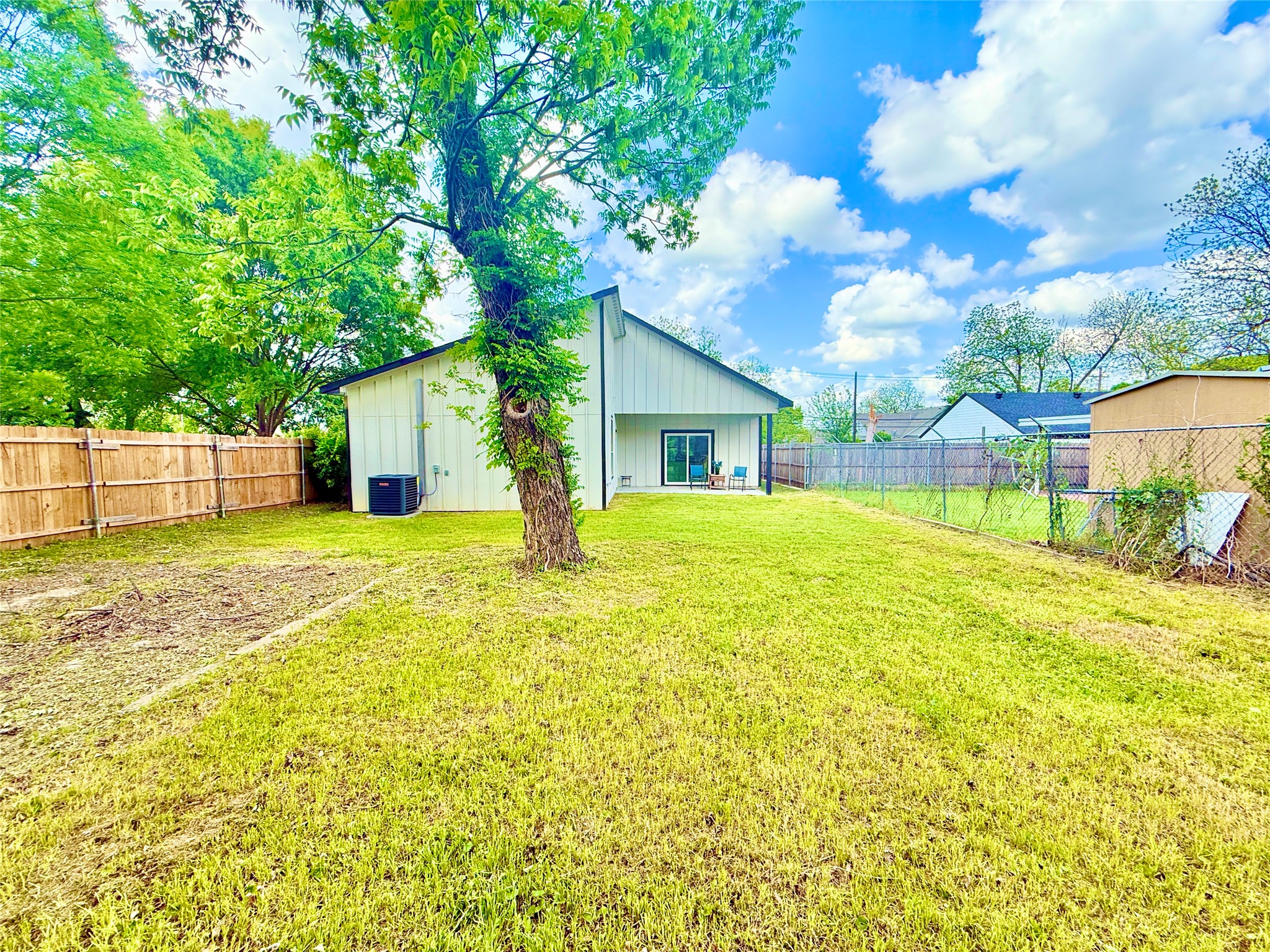 4316 Penrod Avenue Cockrell Hill TX 75211