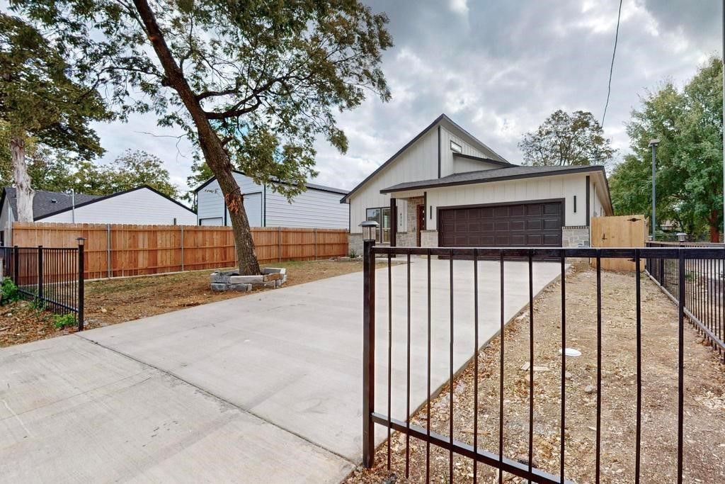 4316 Penrod Avenue Cockrell Hill TX 75211