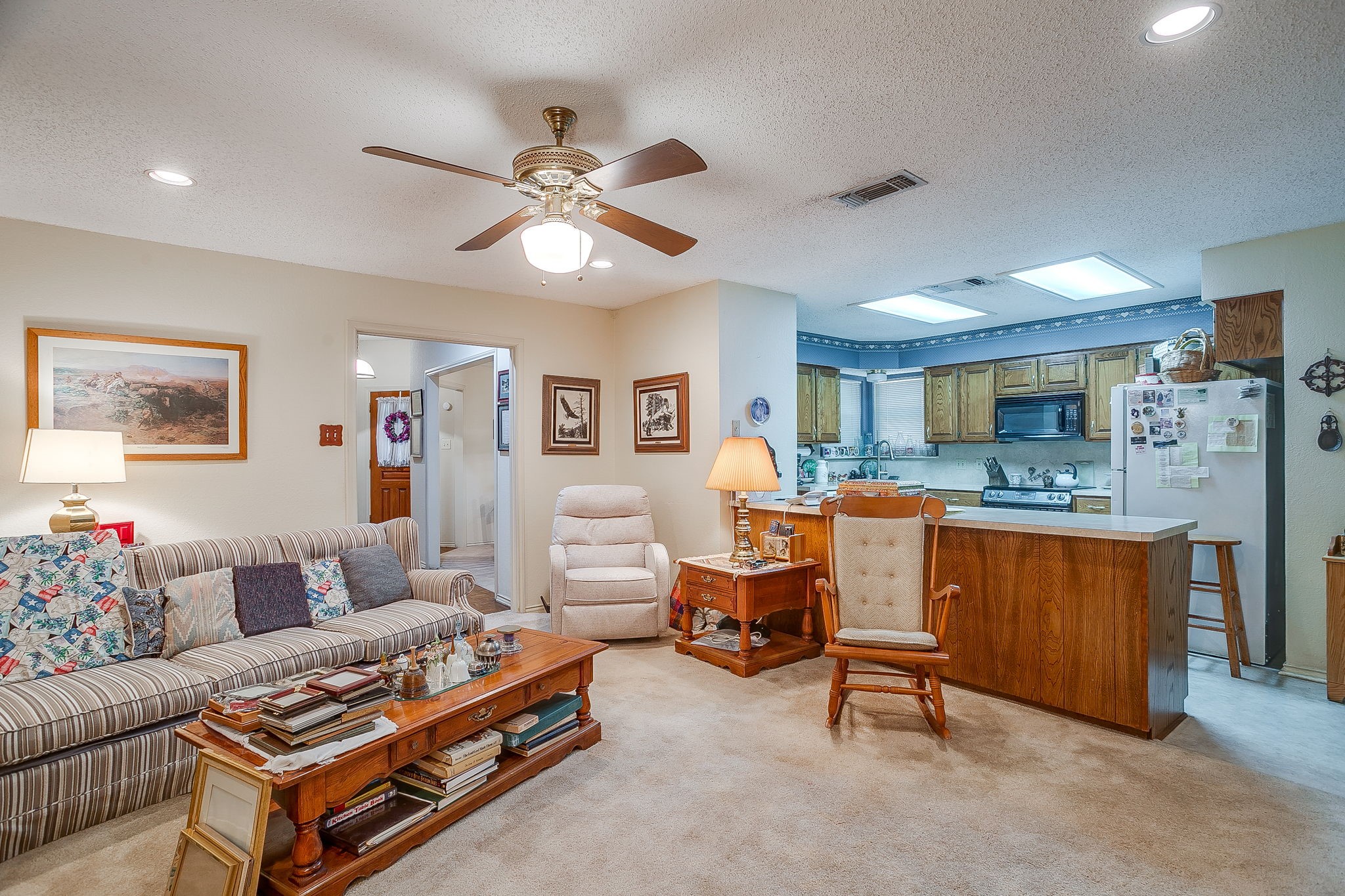 1086 Rock Ridge Drive Burleson TX 76028