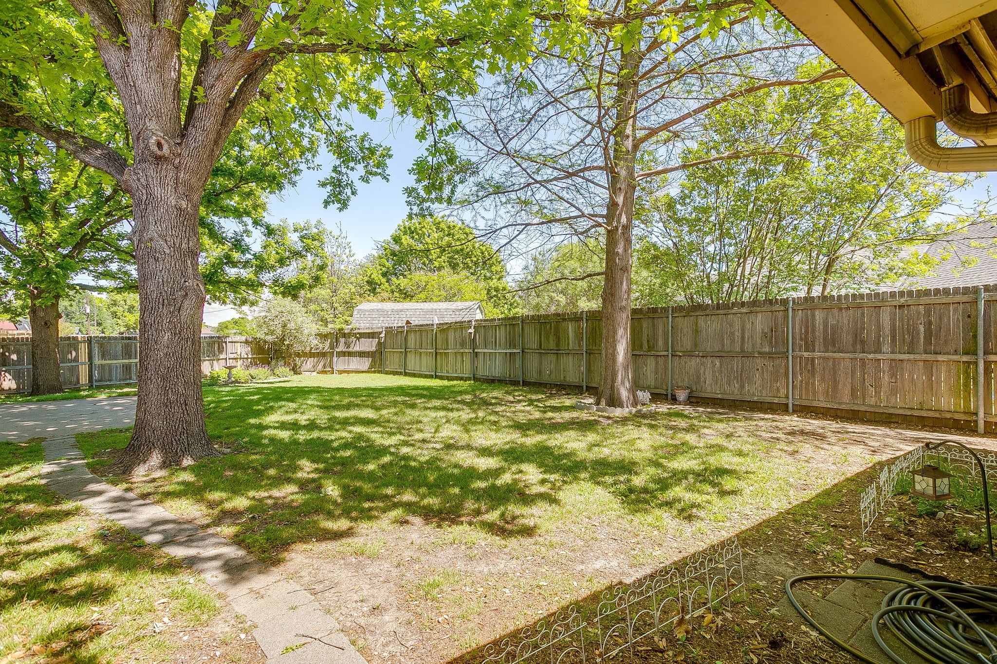 1086 Rock Ridge Drive Burleson TX 76028
