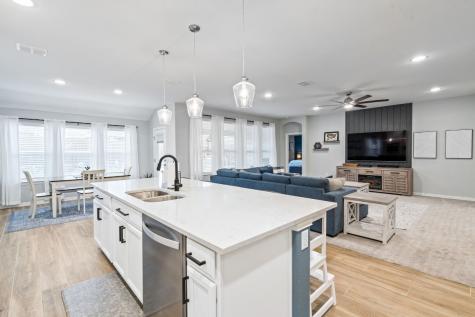 2808 Tobias Lane Aubrey TX 76227