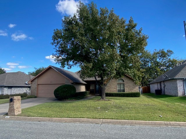 1917 Monte Cristo Drive Sherman TX 75092