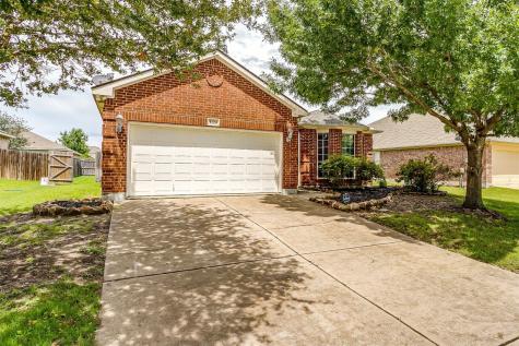 1124 Emerson Drive Burleson TX 76028