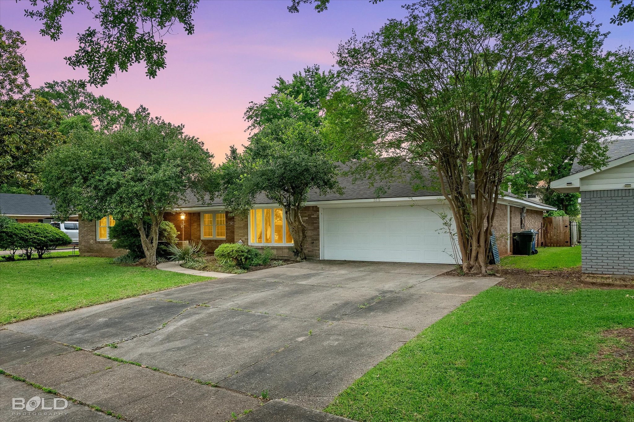 315 N Wickford Circle Shreveport LA 71115