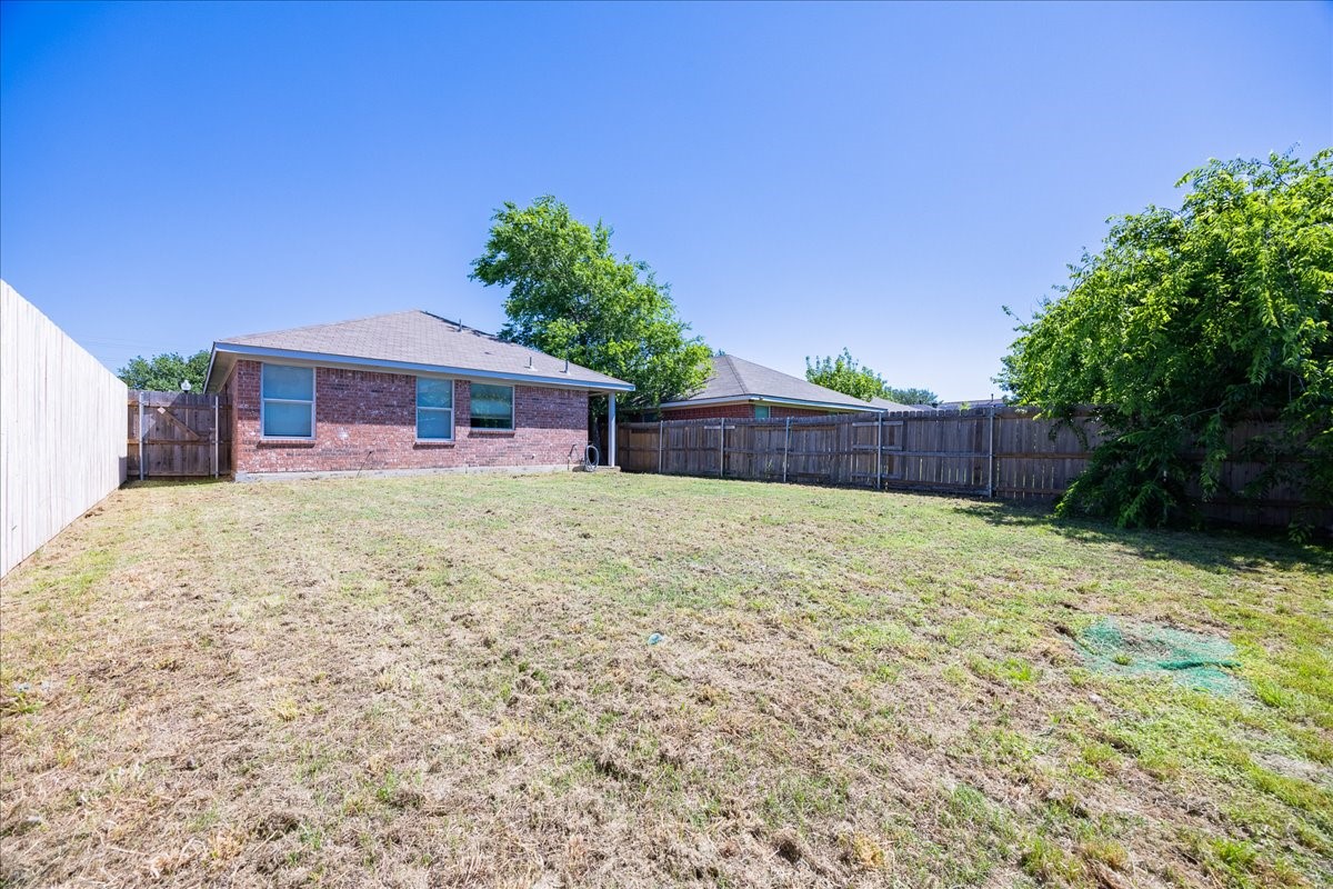 1014 Savage Drive Denton TX 76207