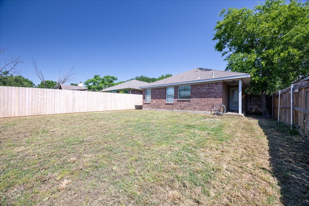 1014 Savage Drive Denton TX 76207