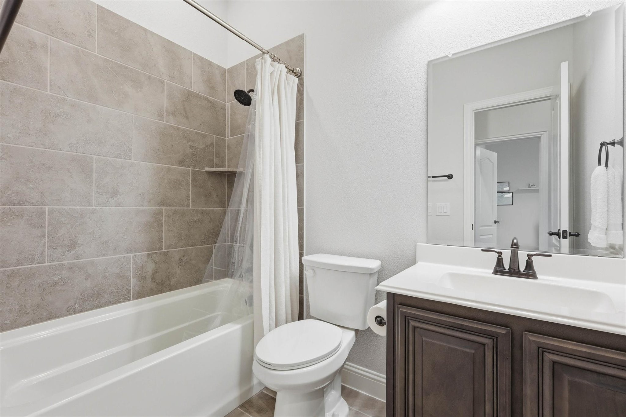 4054 Grove Valley Road Midlothian TX 76065