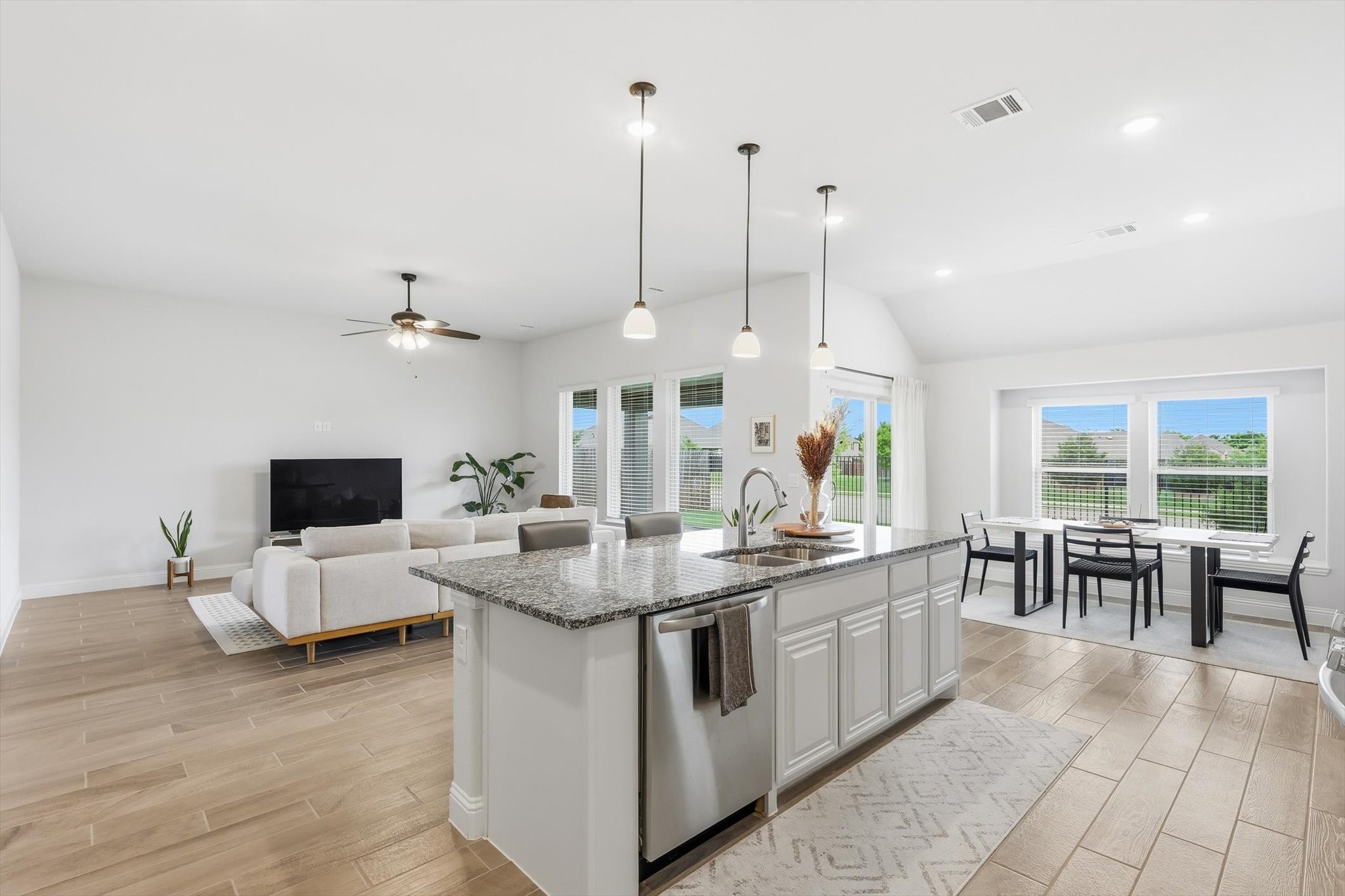 4054 Grove Valley Road Midlothian TX 76065