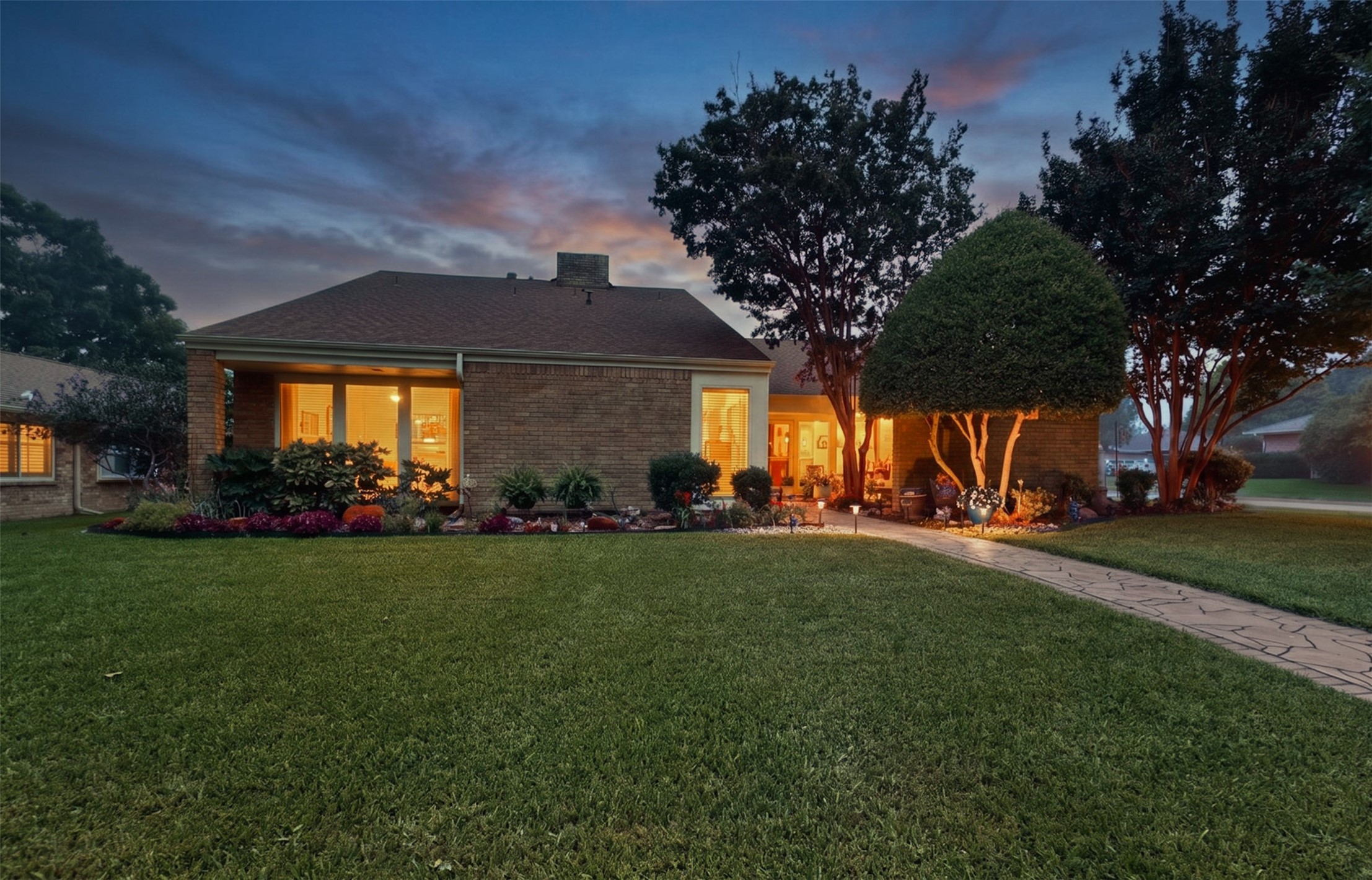 1808 Cherbourg Drive Plano TX 75075