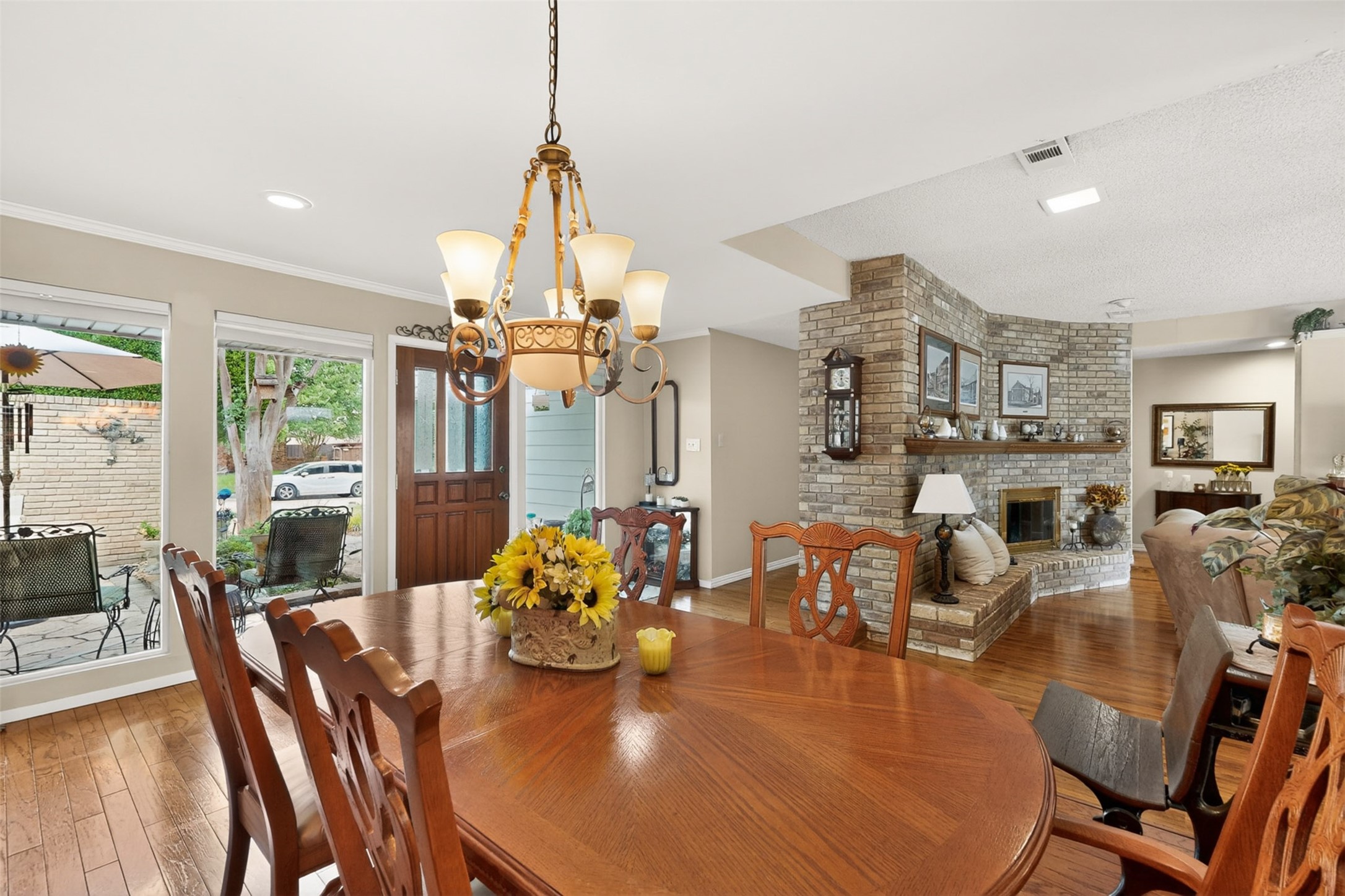 1808 Cherbourg Drive Plano TX 75075