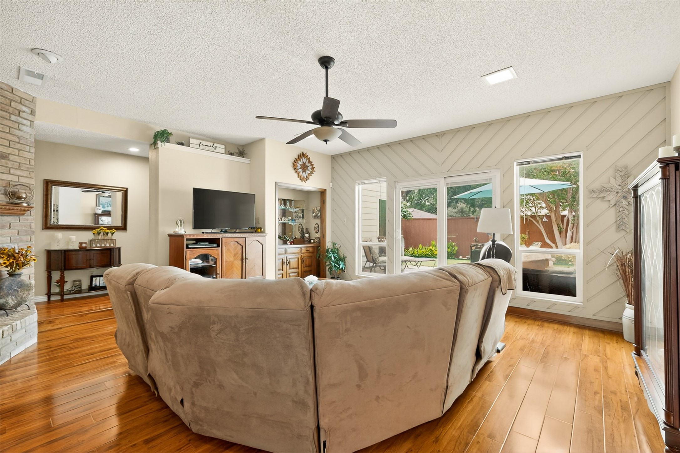 1808 Cherbourg Drive Plano TX 75075