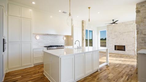 6250 Mcchesney Drive Midlothian TX 76065