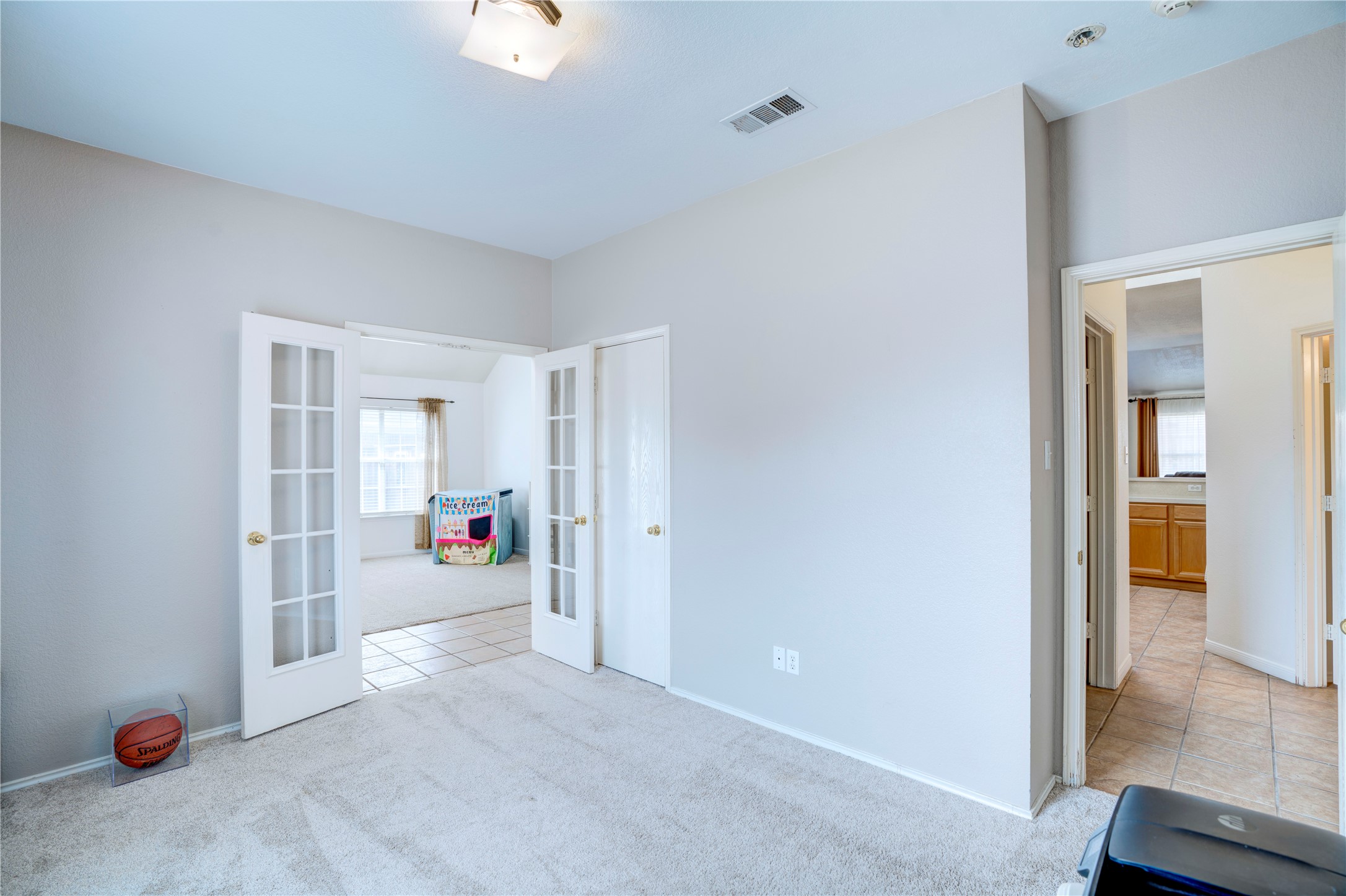 1107 Deer Valley Lane Arlington TX 76001