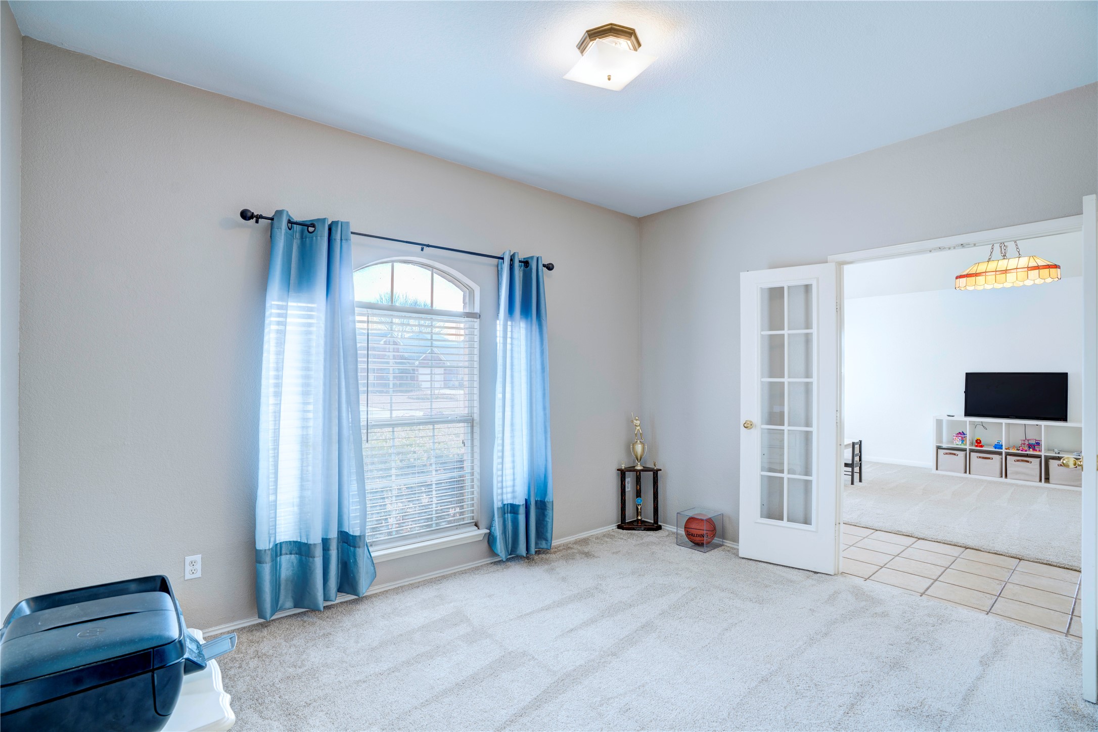 1107 Deer Valley Lane Arlington TX 76001