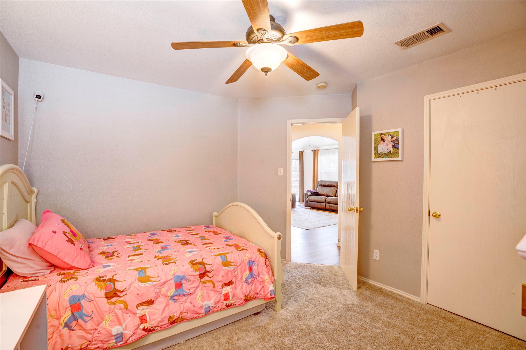 1107 Deer Valley Lane Arlington TX 76001