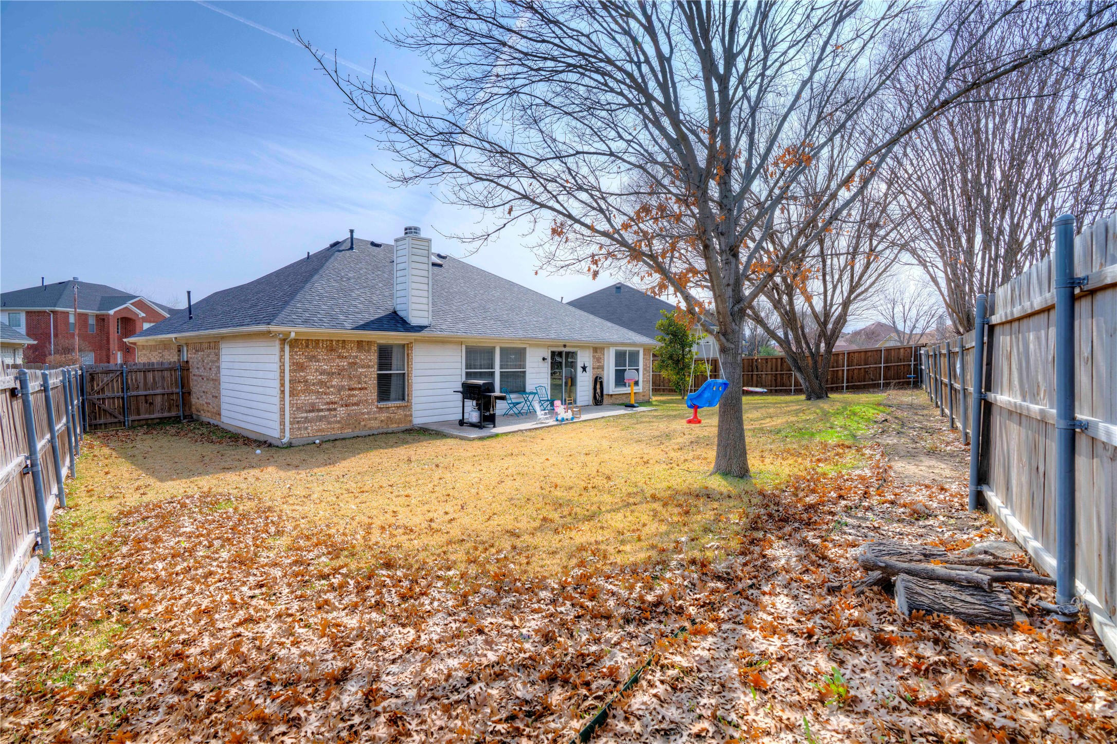 1107 Deer Valley Lane Arlington TX 76001