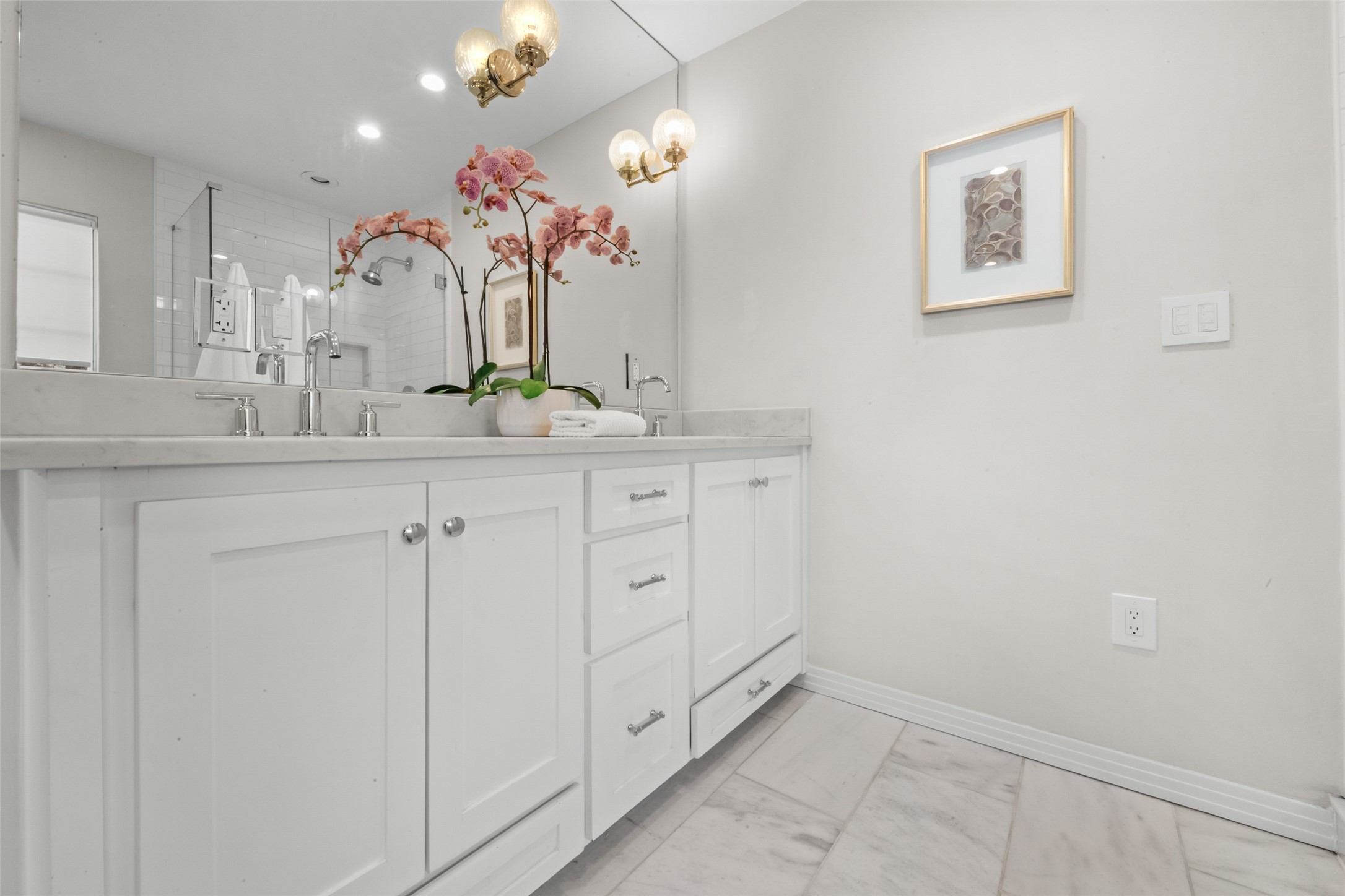 6117 Martel Avenue Dallas TX 75214