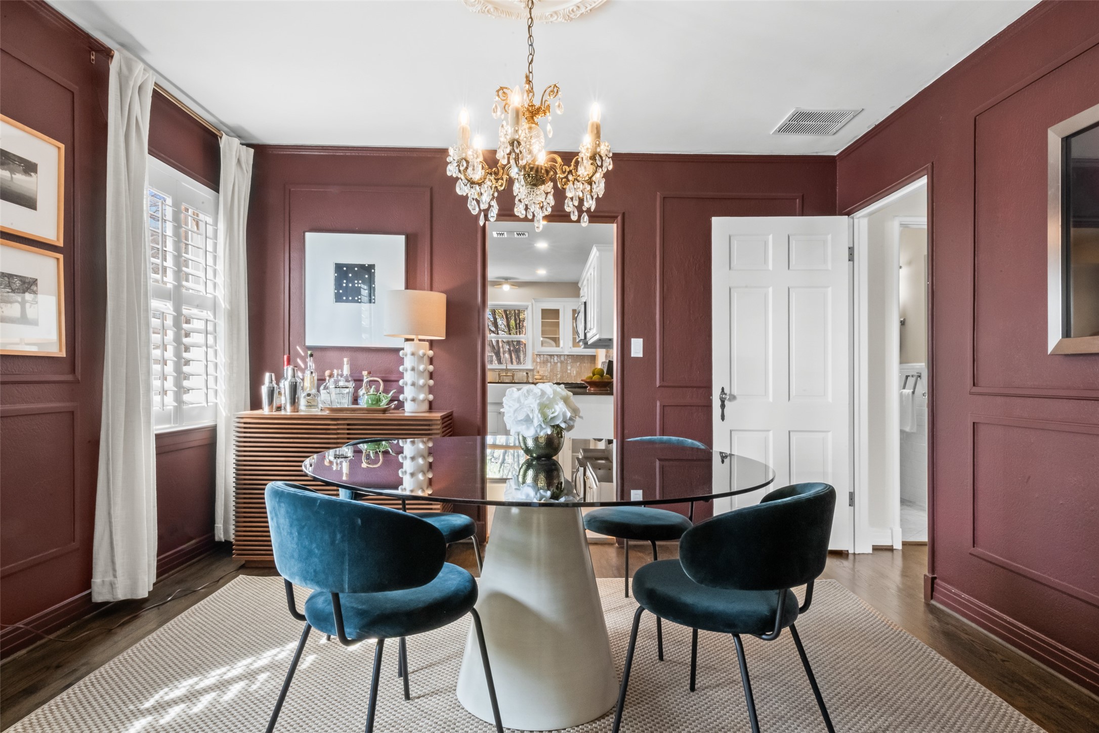 6117 Martel Avenue Dallas TX 75214