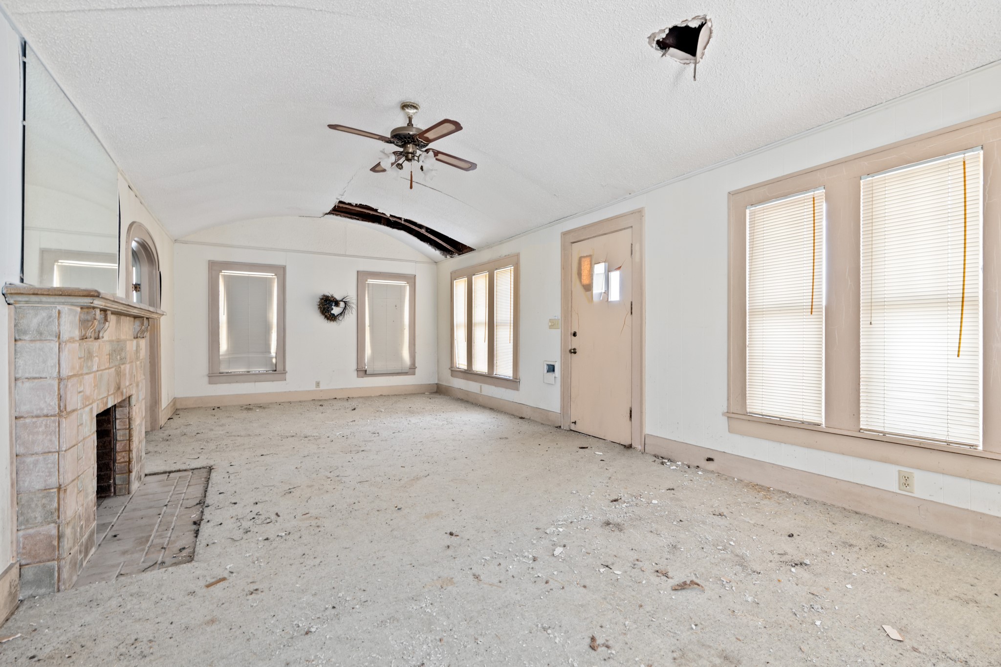 306 E Adams Street Itasca TX 76055