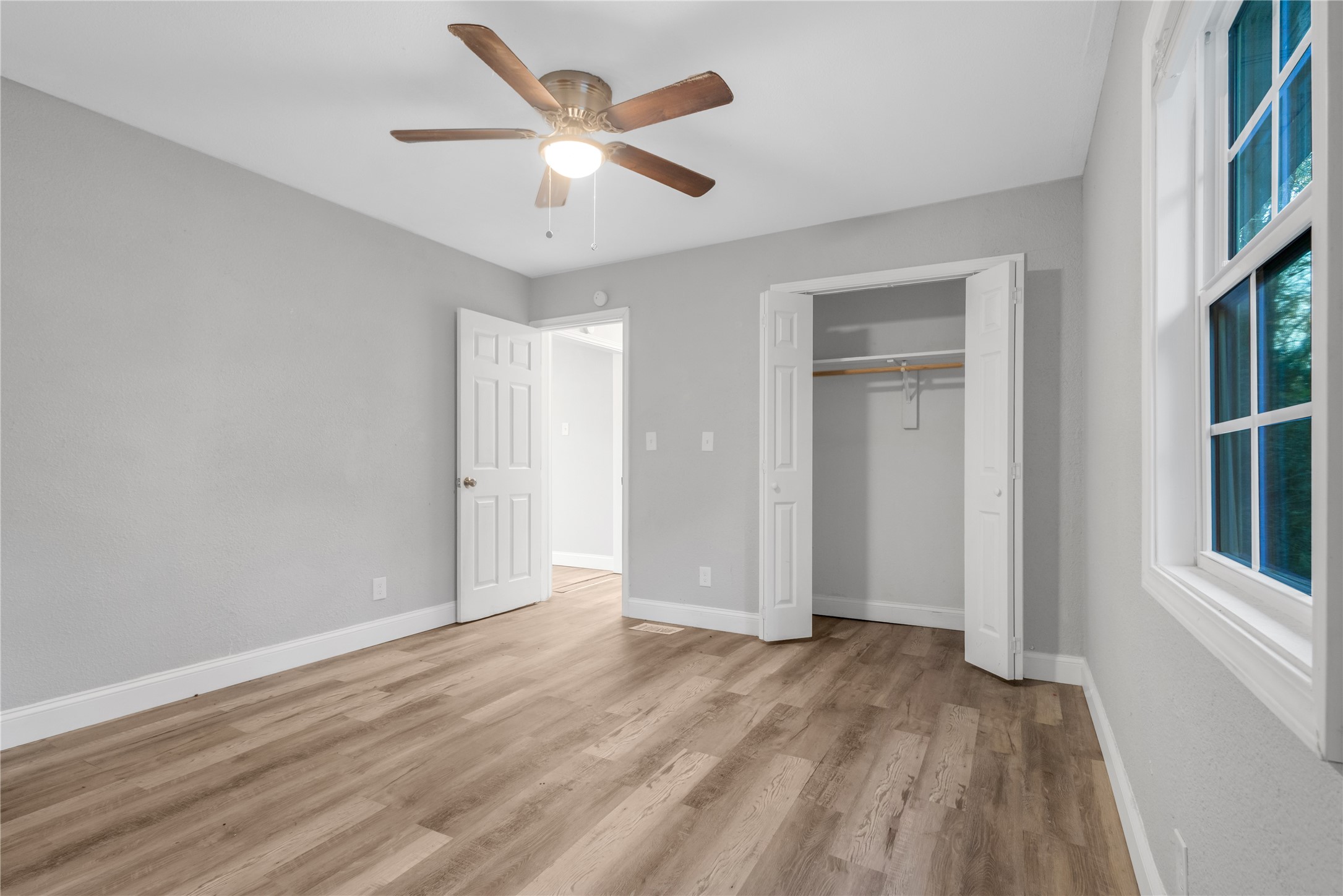 422 Stone Street Mineola TX 75773