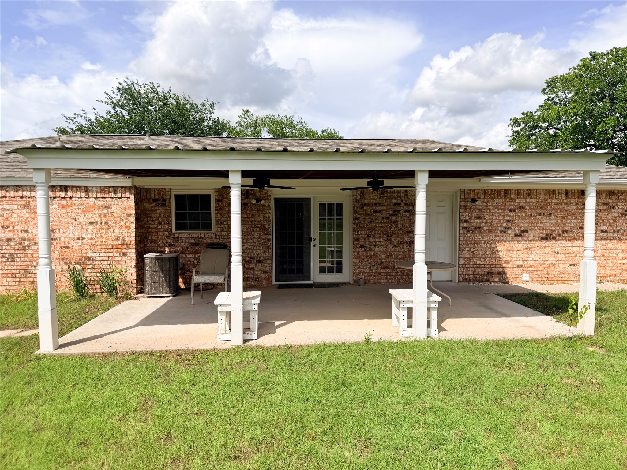 1304 Bellaire Street Bowie TX 76230
