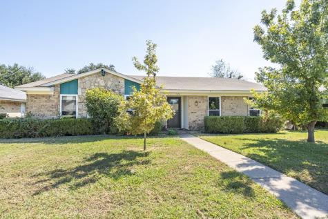 526 Grinnell Drive Garland TX 75043