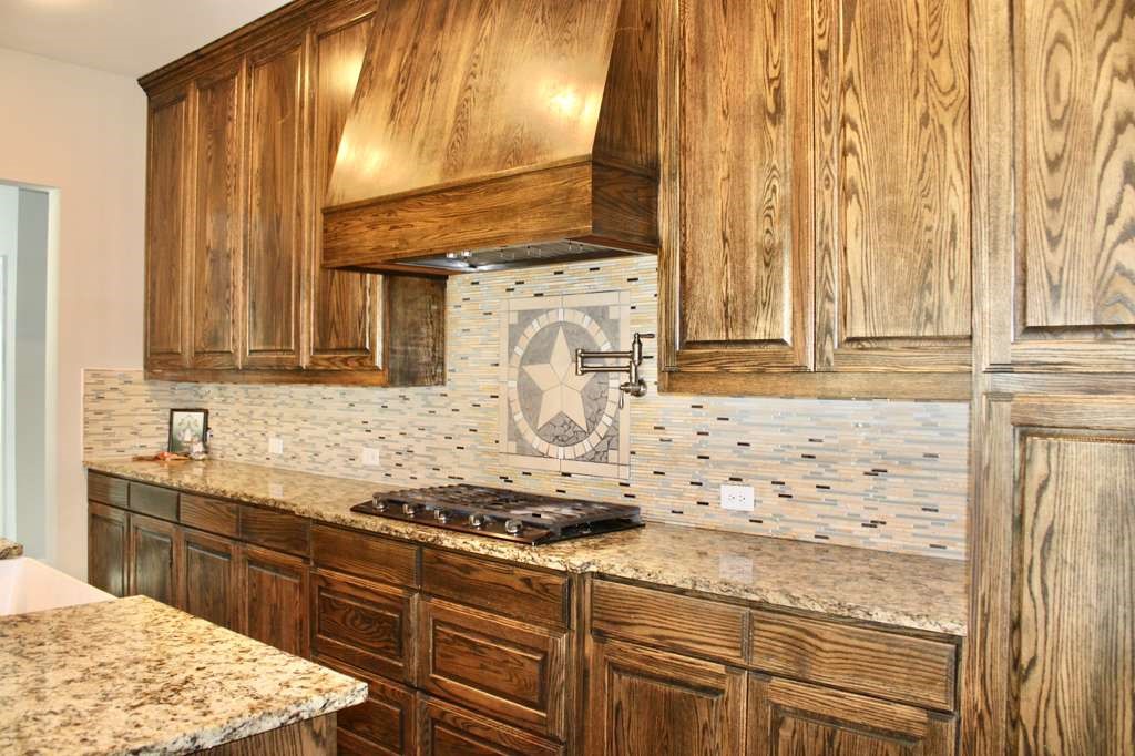 722 Clements Avenue Van Alstyne TX 75495
