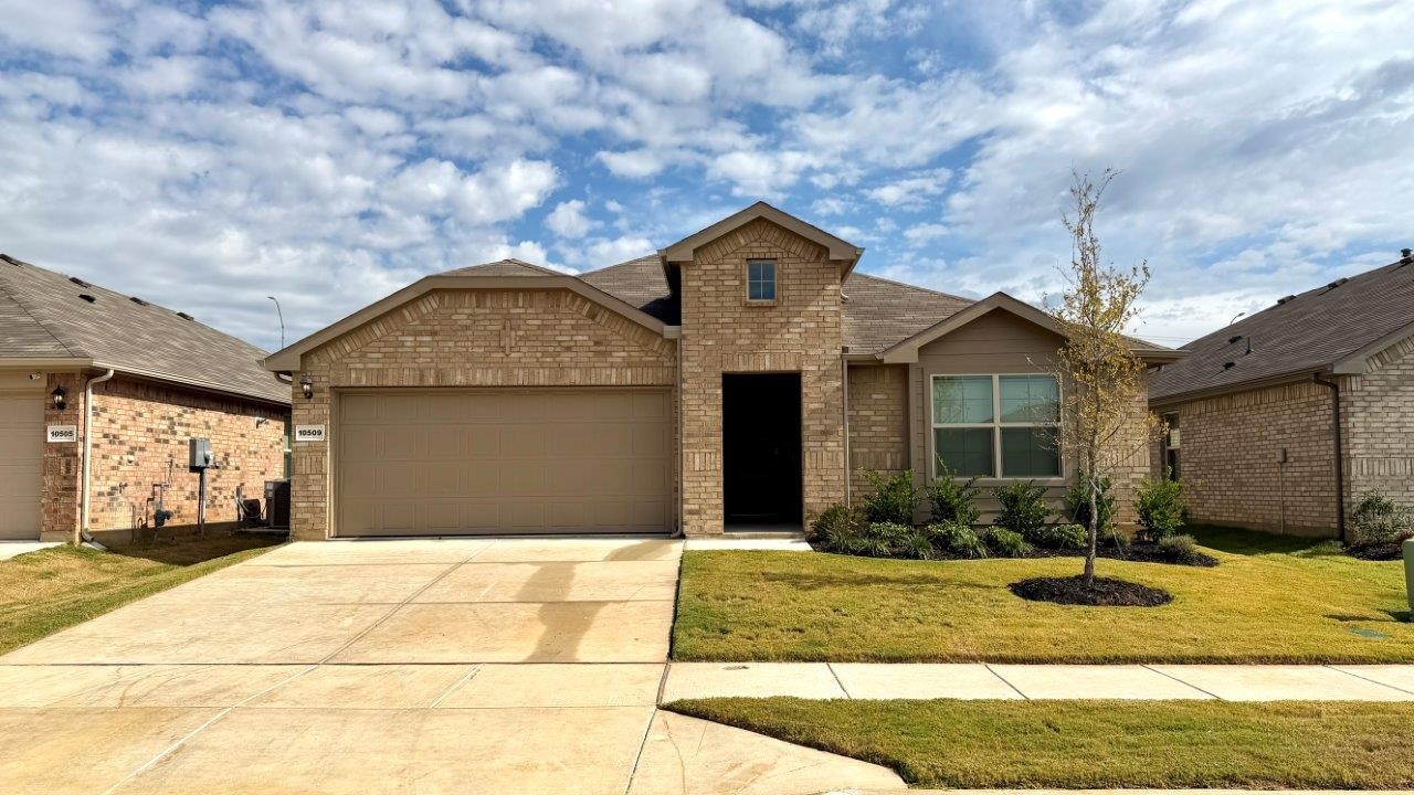 10509 Dovetail Lane Fort Worth TX 76036