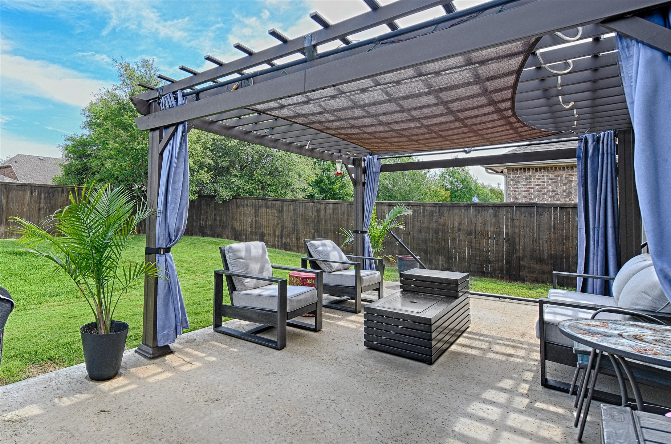 118 Pleasant Hill Lane Fate TX 75189