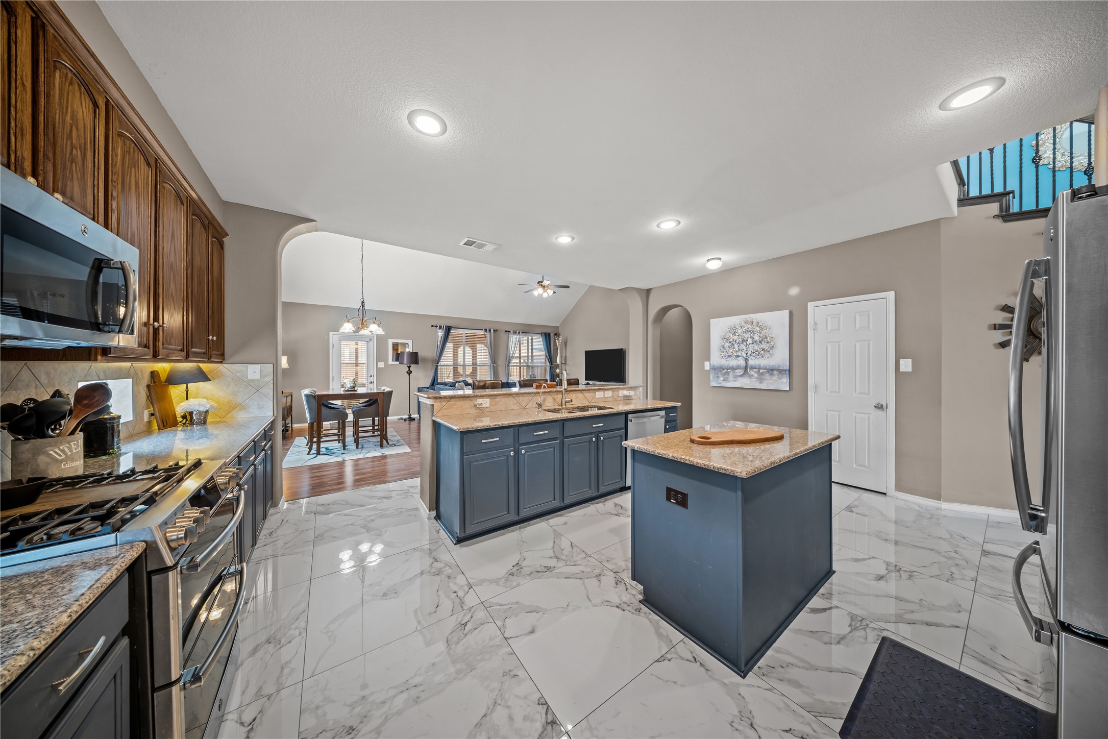 656 Memorial Hill Way Murphy TX 75094