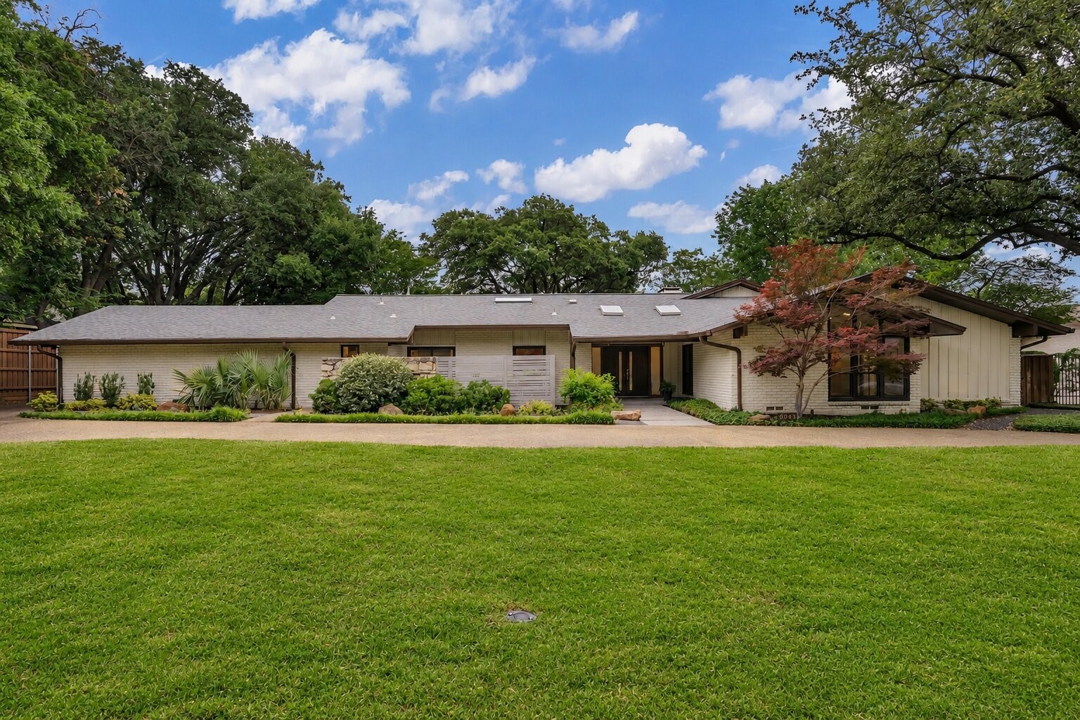 6943 Prestonshire Lane Dallas TX 75225