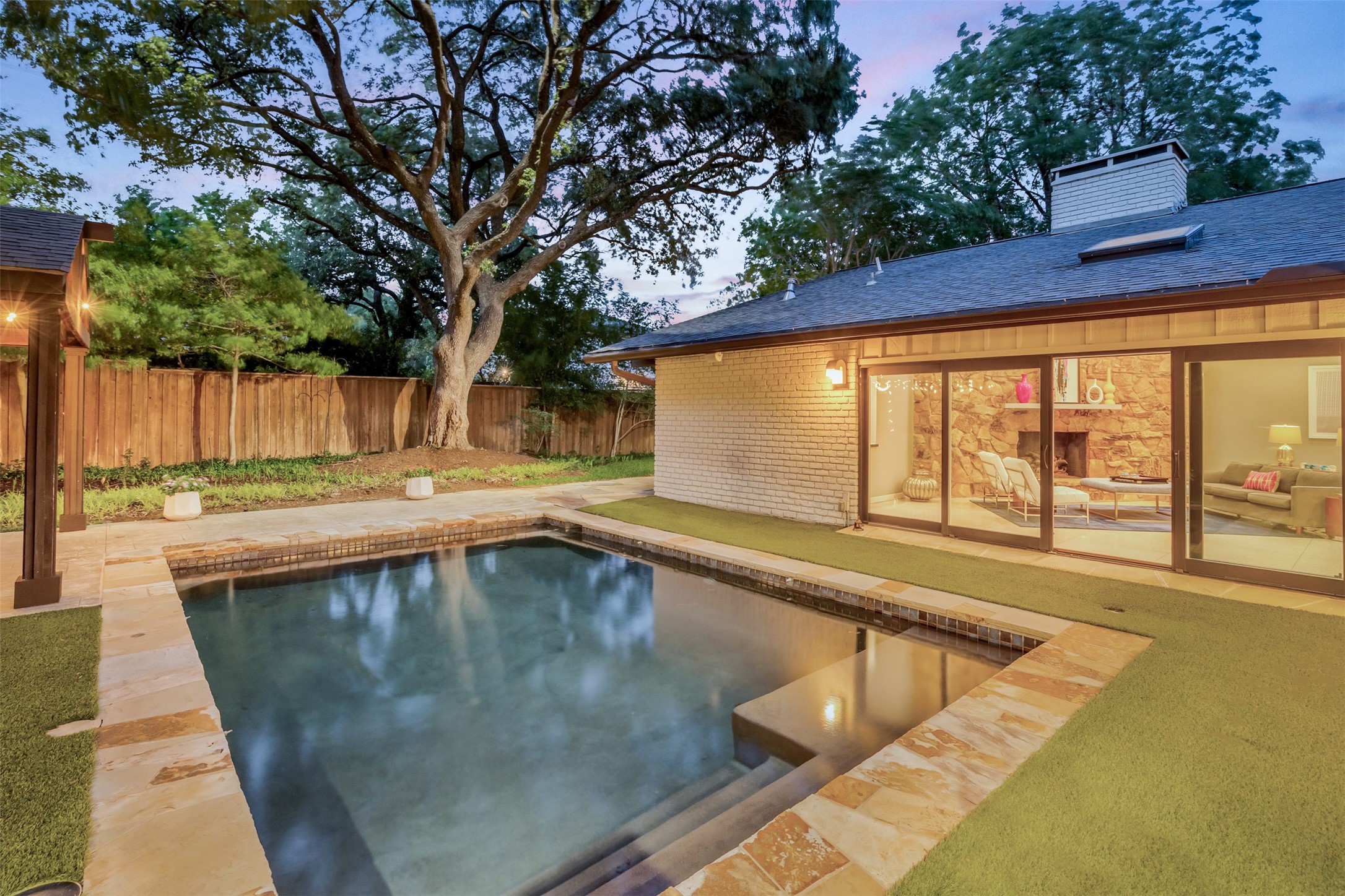 6943 Prestonshire Lane Dallas TX 75225