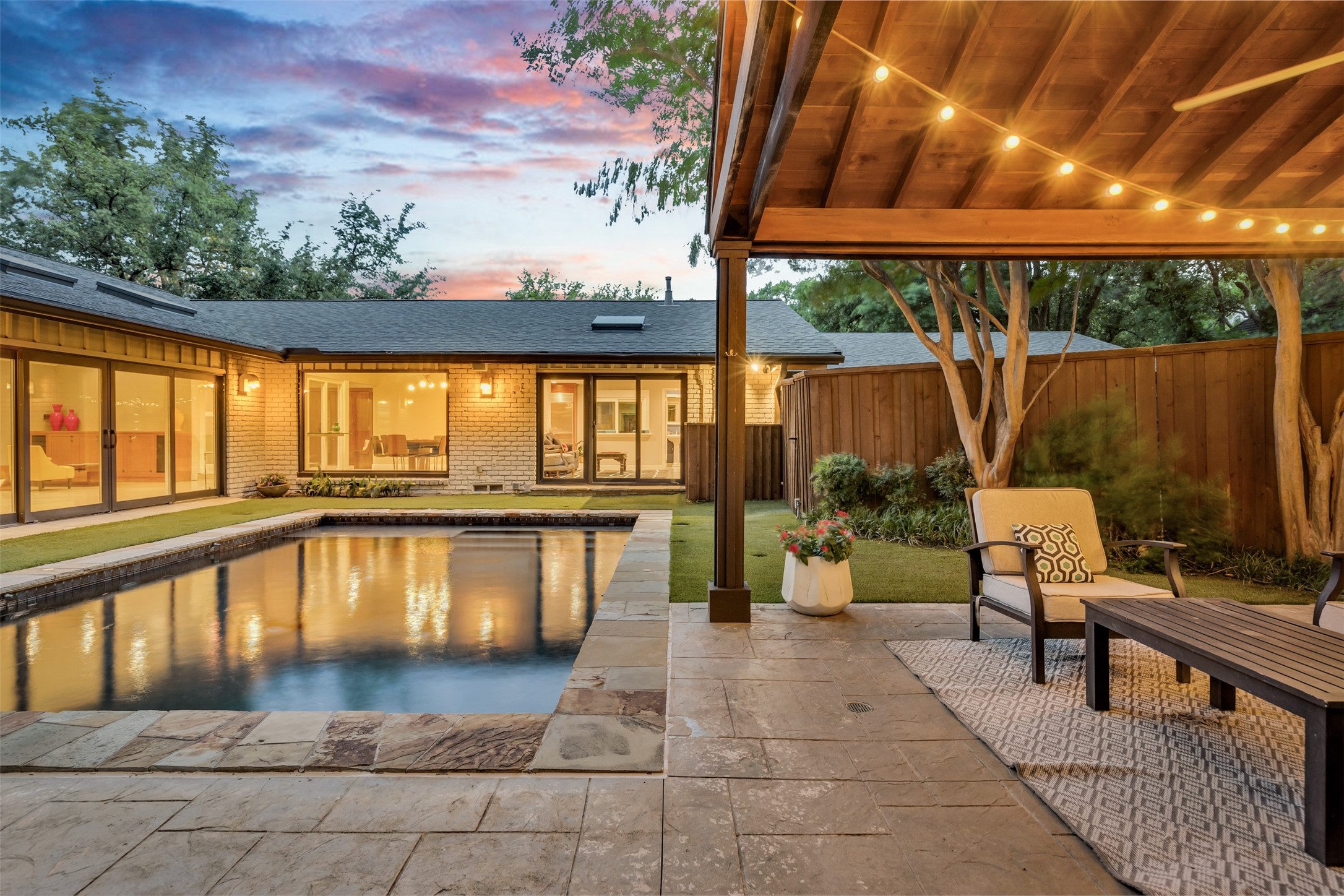 6943 Prestonshire Lane Dallas TX 75225