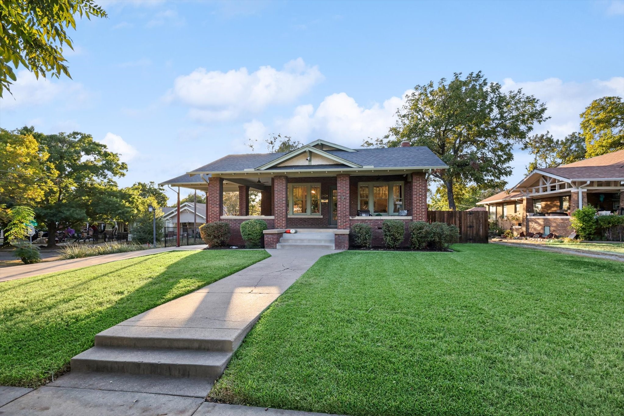 2624 College Avenue Fort Worth TX 76110