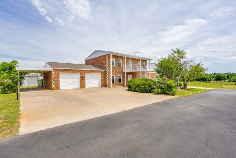 807 Caddo Road Joshua TX 76058