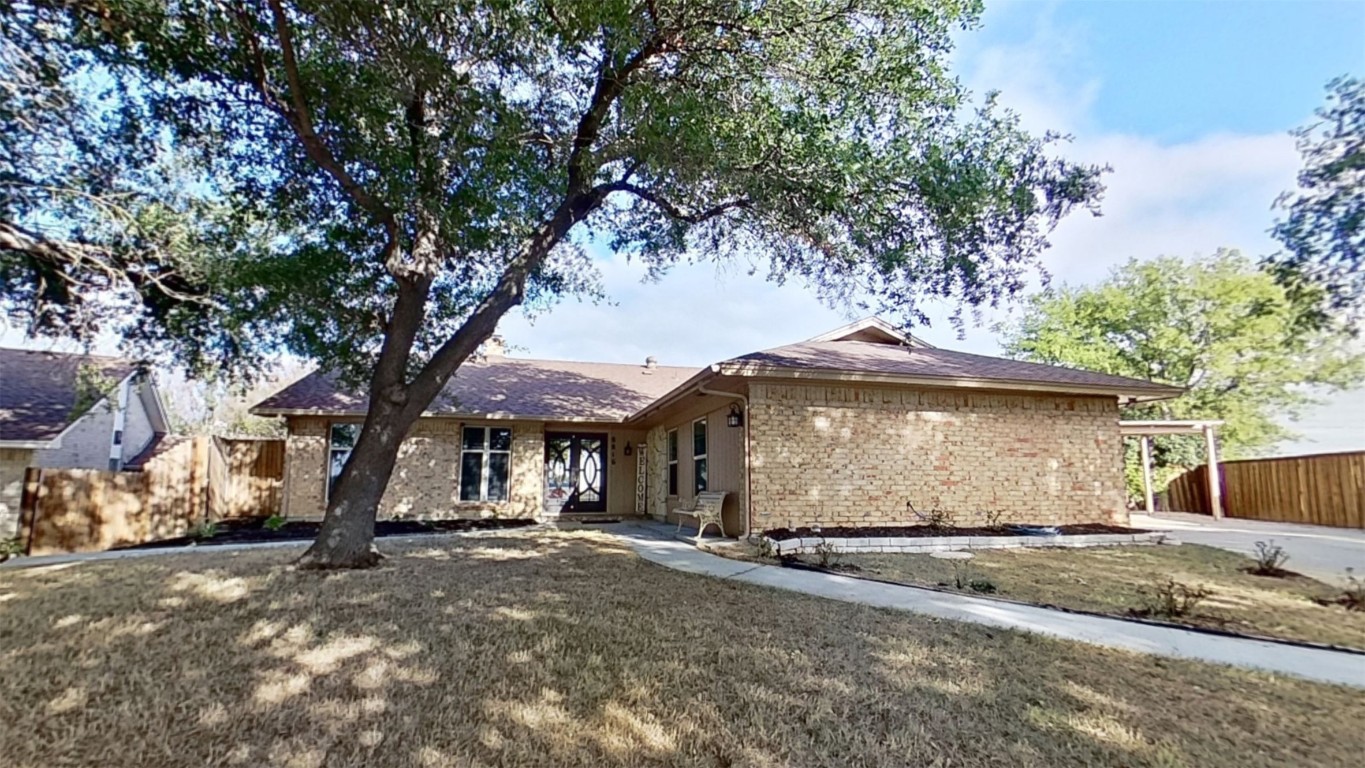 8816 S Normandale Street Fort Worth TX 76116
