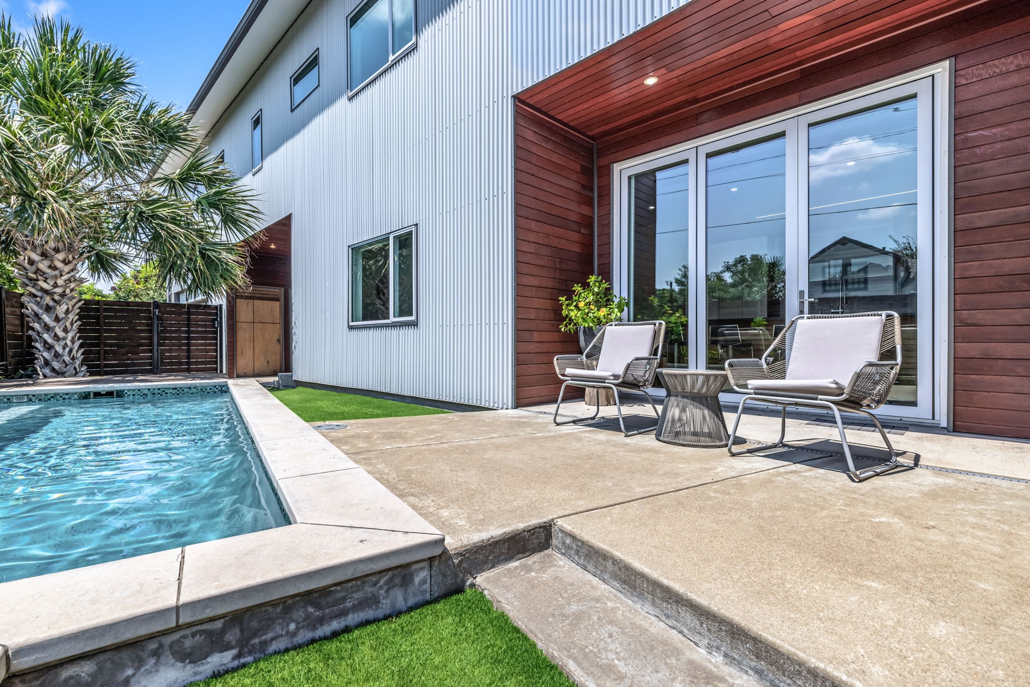 5103 Milam Street Dallas TX 75206