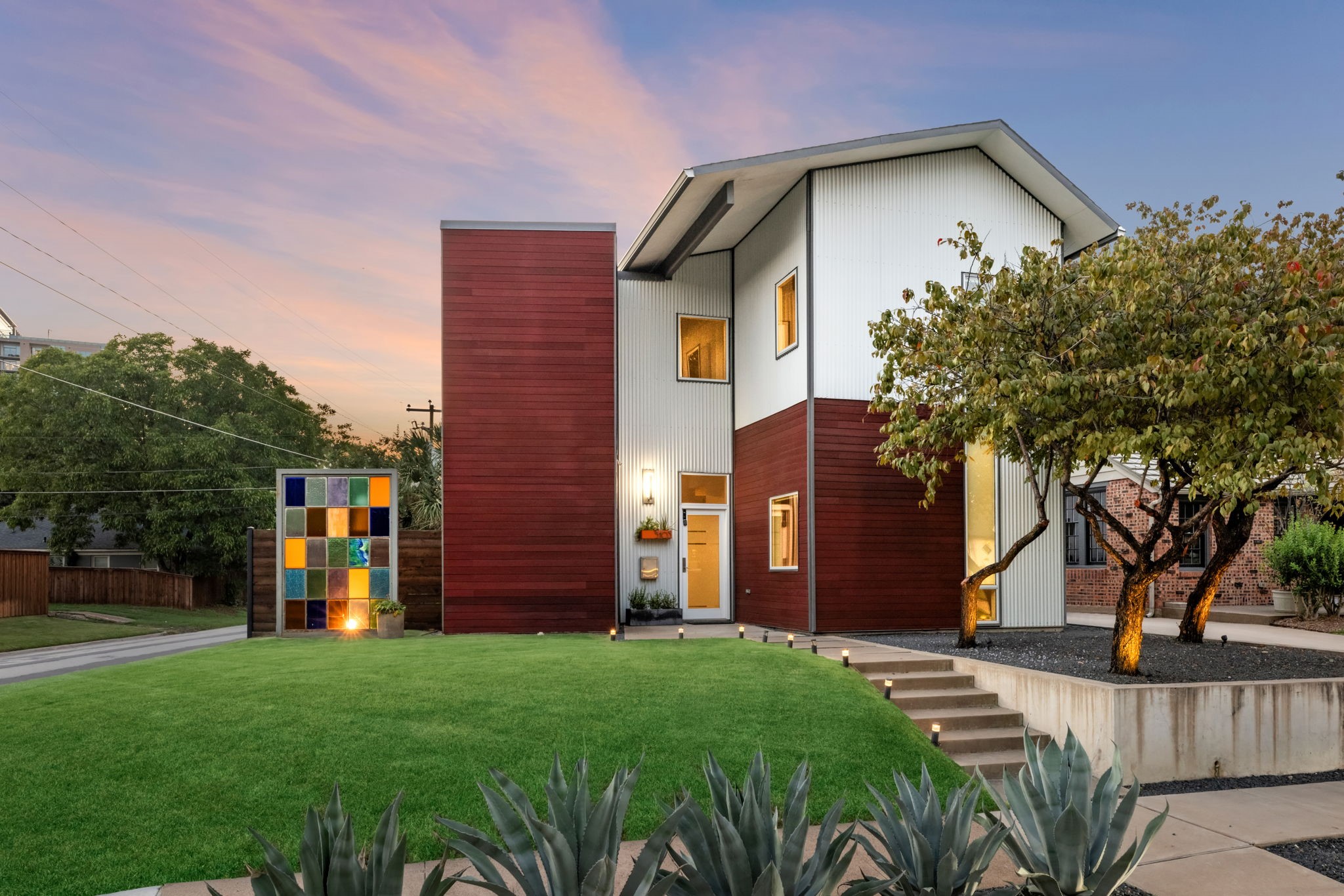 5103 Milam Street Dallas TX 75206
