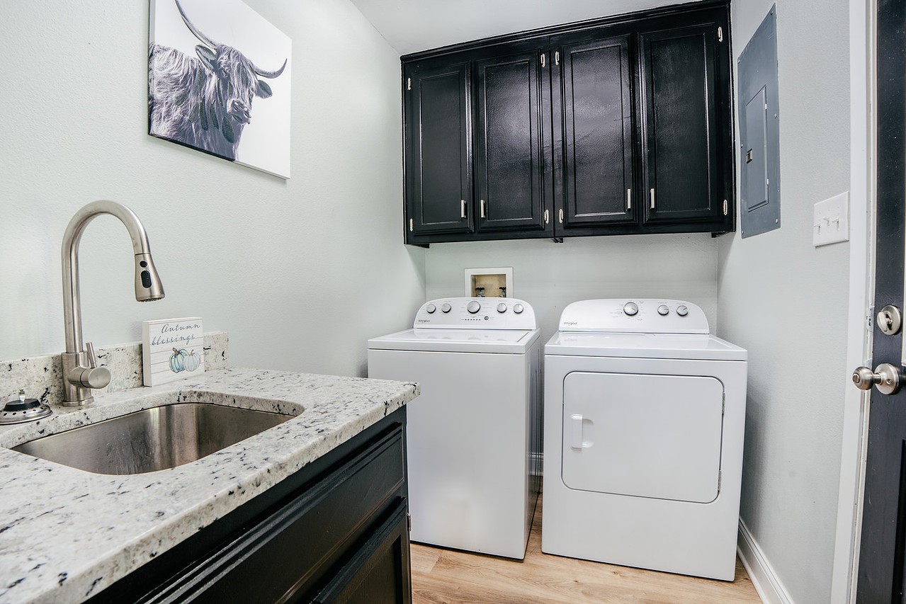 364 Melrose Drive Woodway TX 76712