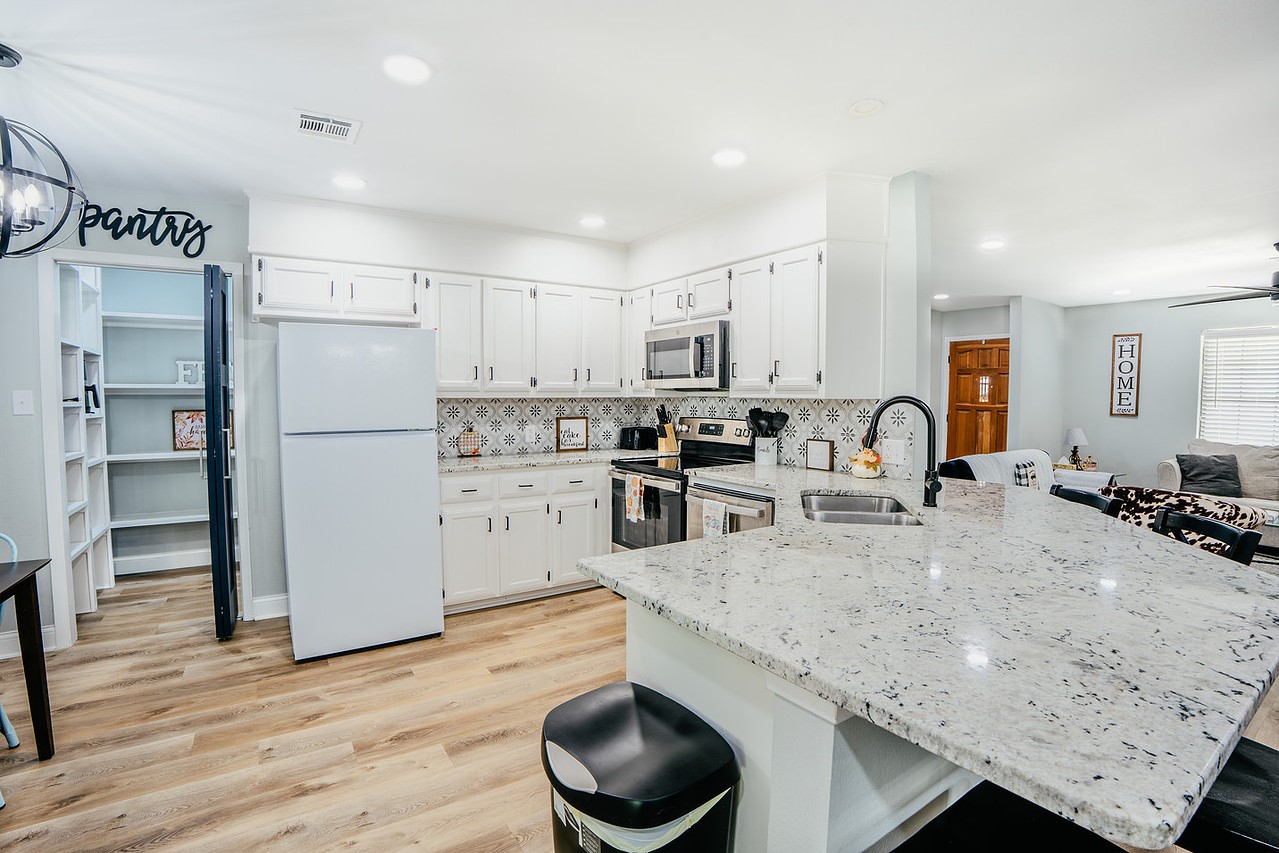 364 Melrose Drive Woodway TX 76712