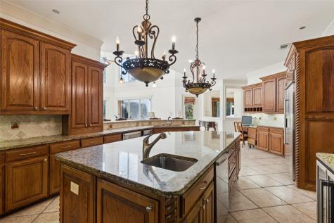 1616 Promontory Drive Cedar Hill TX 75104
