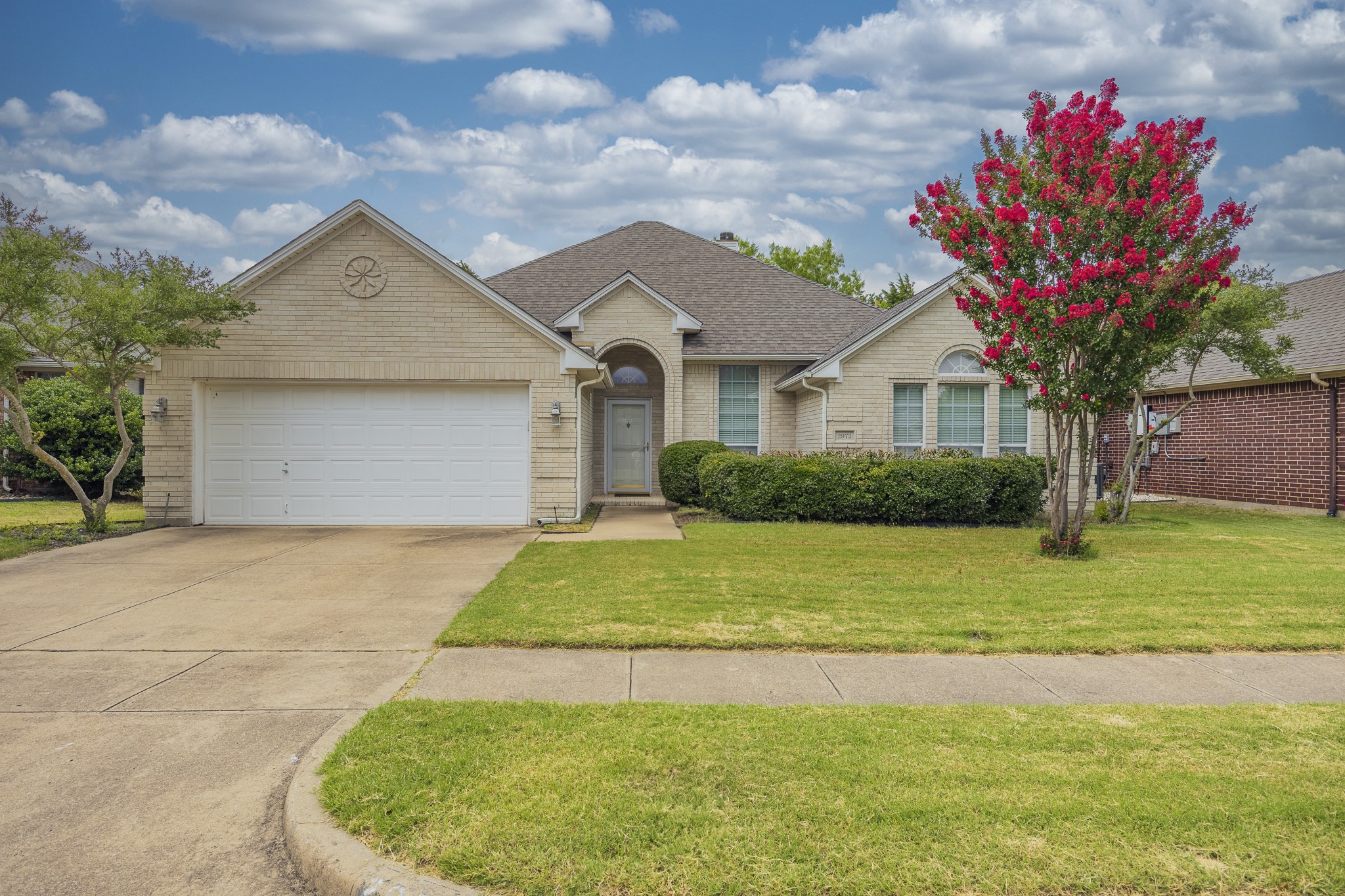 2972 Hideaway Drive Grand Prairie TX 75052