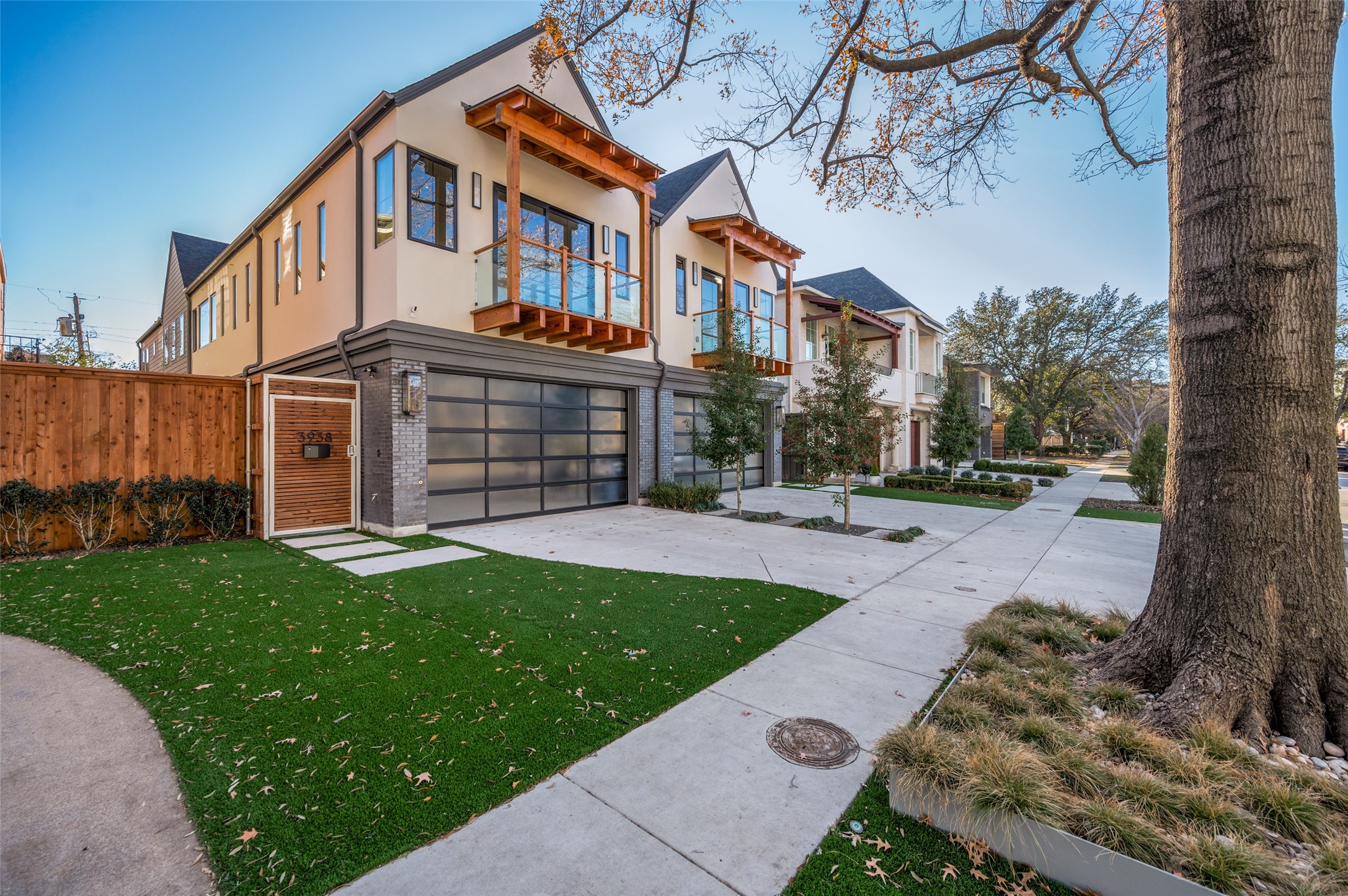 3936 Hawthorne Avenue Dallas TX 75219